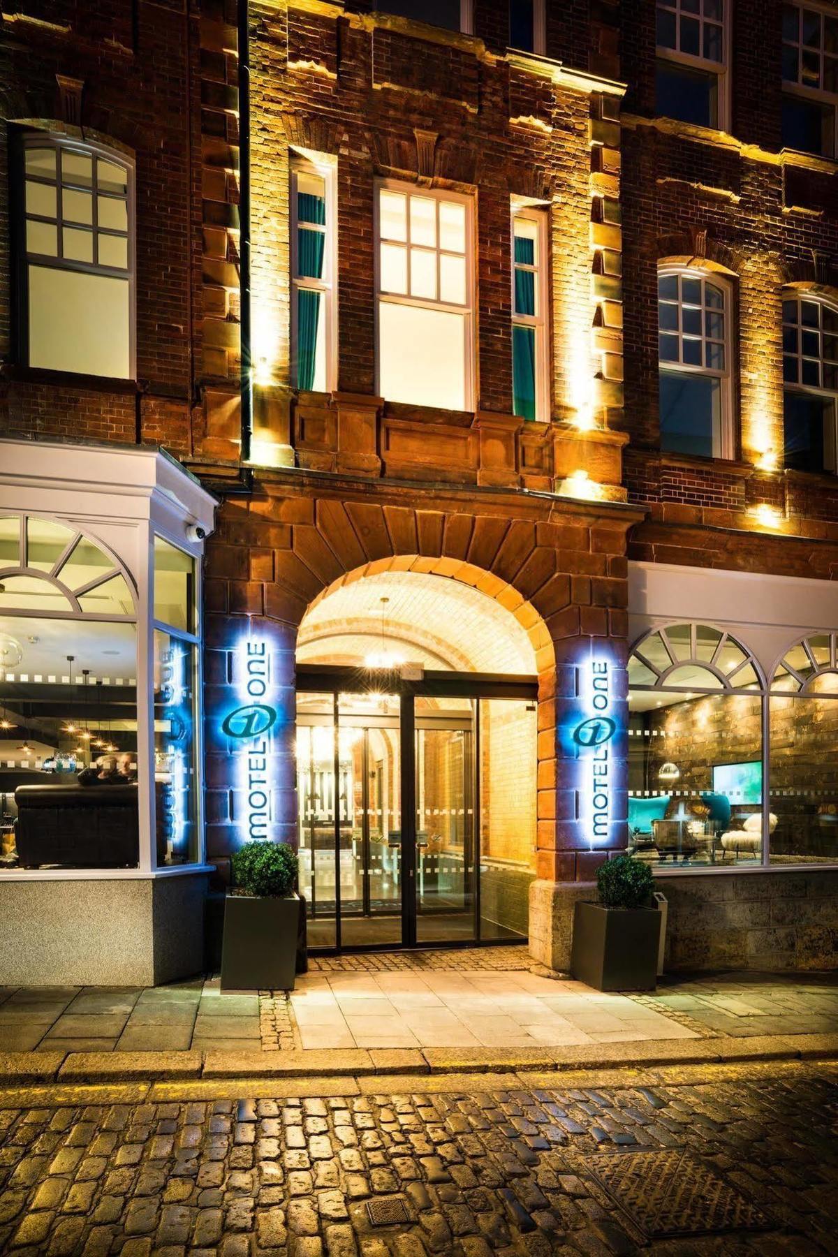 Motel One Newcastle Ngoại thất bức ảnh