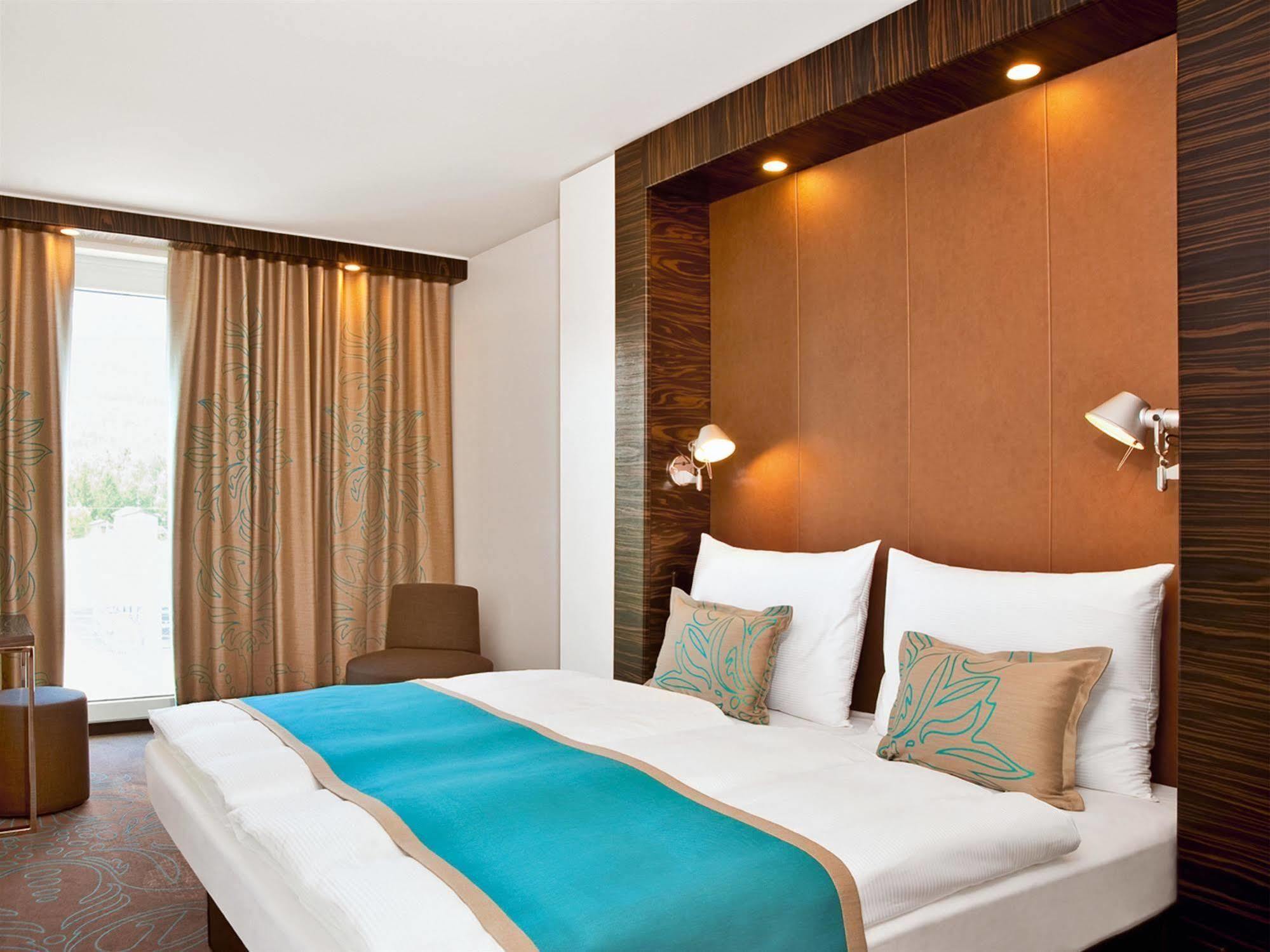 Motel One Newcastle Ngoại thất bức ảnh